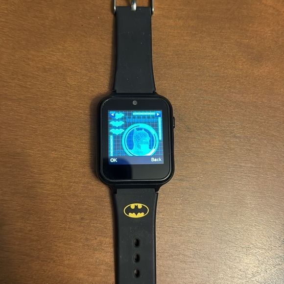 Batman Smart Interactive Touch Screen Watch w/Camera Games Alarm Video - Picture 3 of 9